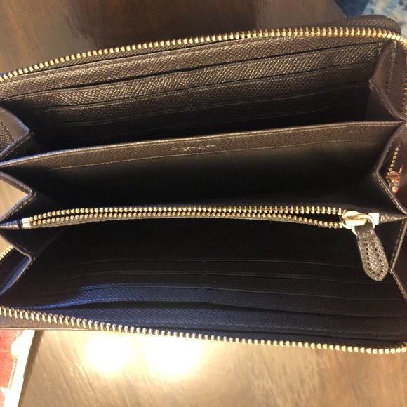 Coach New York Light Brown Wallet - Picture 5 of 5